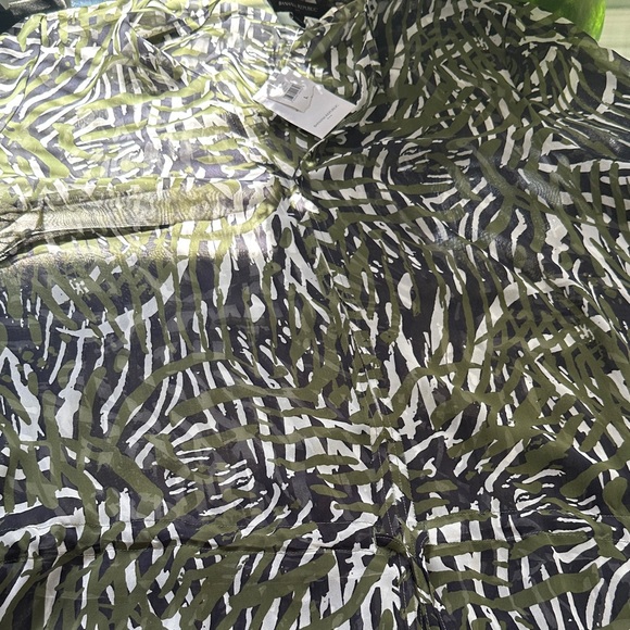 Banana Republic Olive and Black Abstract Fabric - Picture 1 of 7